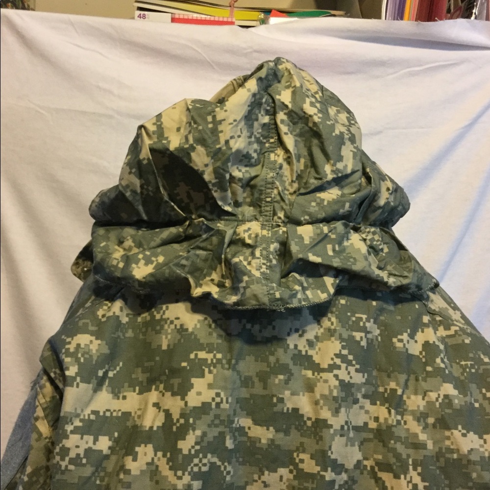 Army jacket - Picture 2 of 3